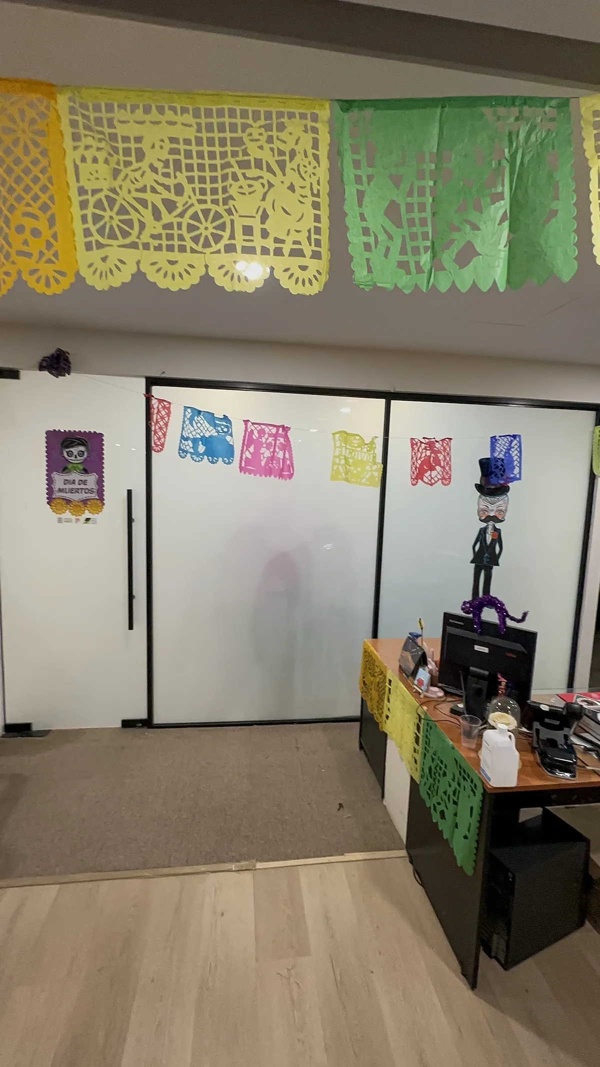 Proyecto Smart Film Mexico | Proyecto Junta De Caminos Edomex Smart Film Pdlc Mica Inteligente - Instalación de Smart Film (PDLC) por Comercializadora Garfuza